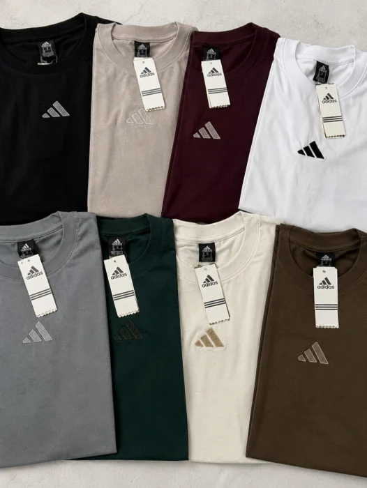Remera de Hombre Adi Bordado