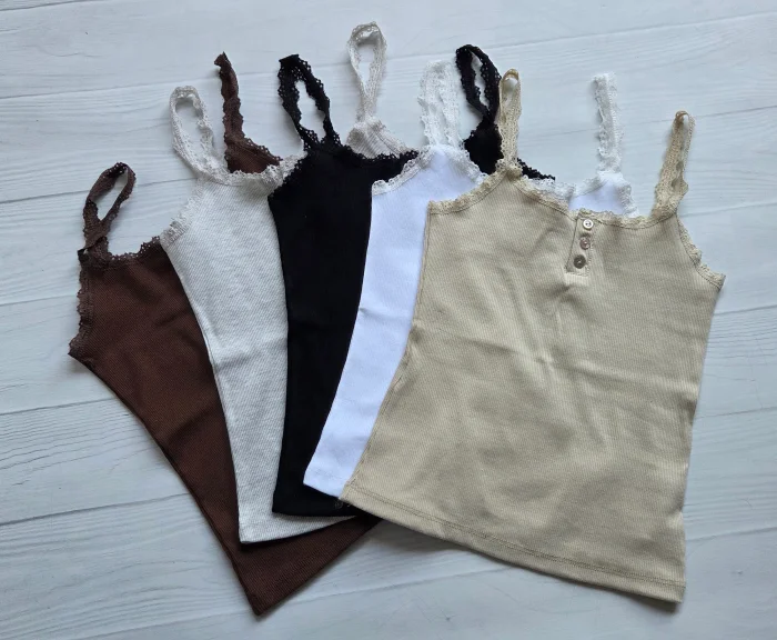 Musculosa con Puntilla