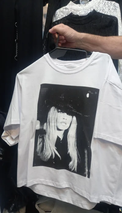 Remera Boxy Sepia