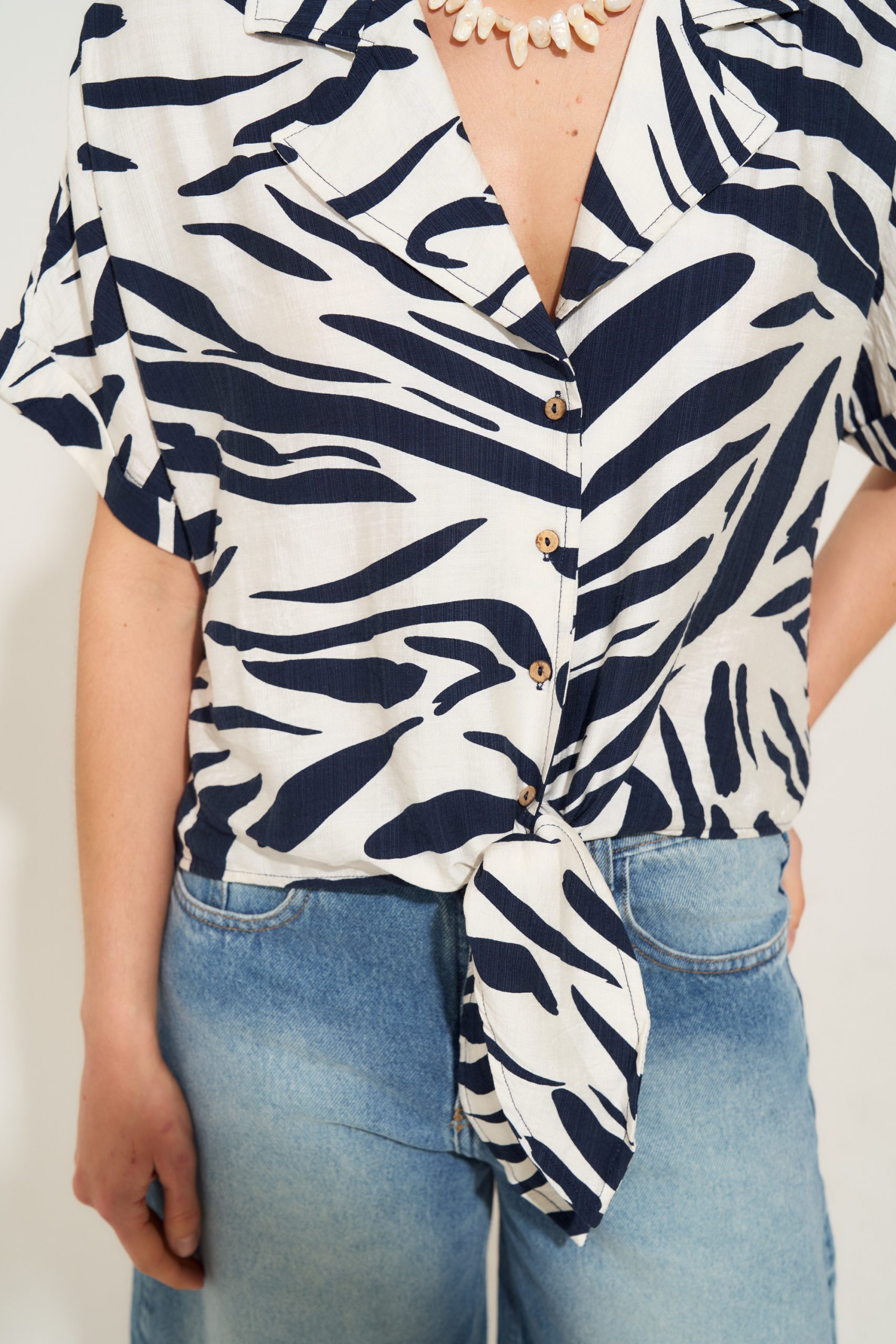Camisa Nudos Estampada - Monssona2909_569-scaled.jpg