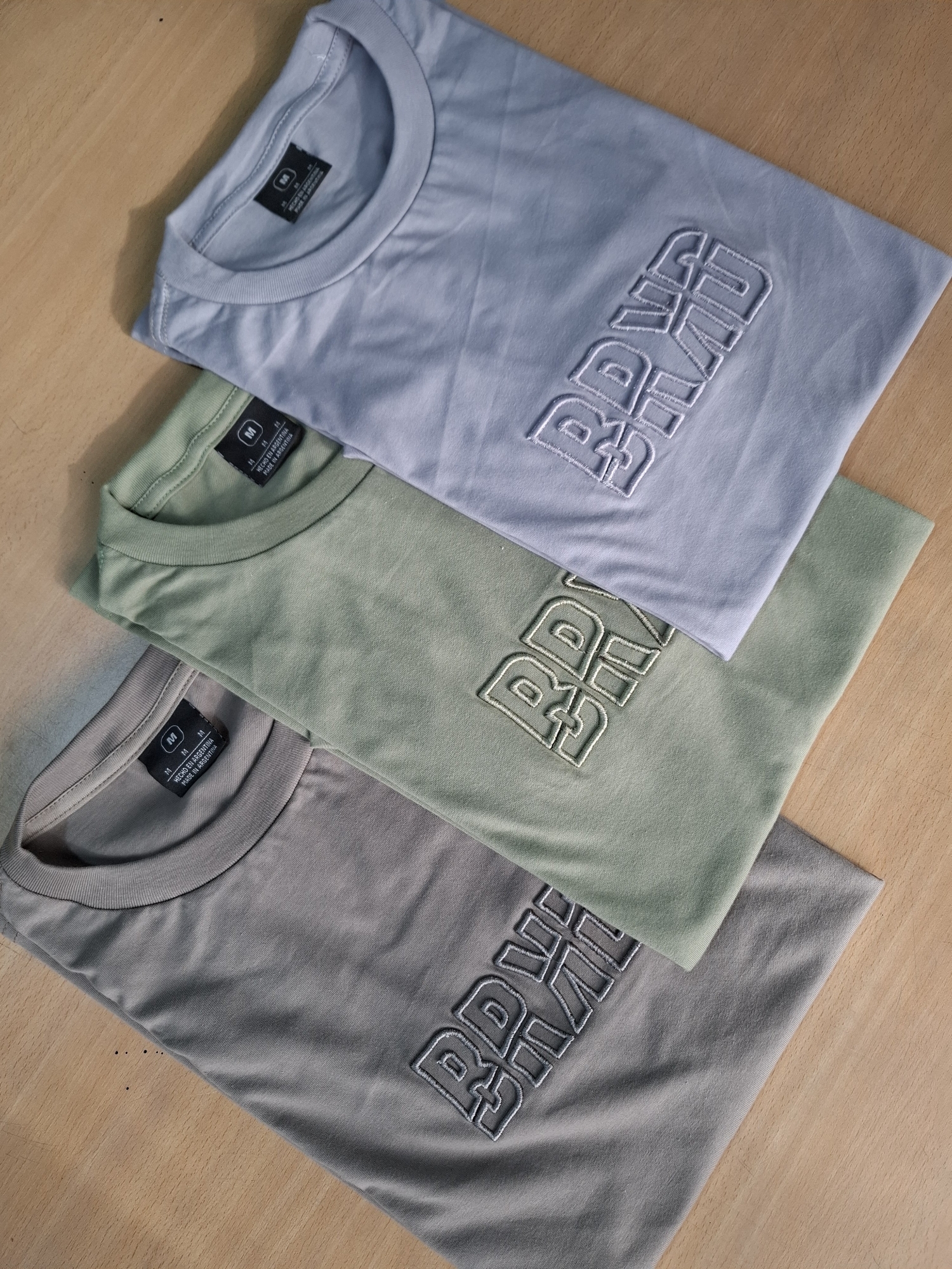 Remeras Bordadas - Imagen 3
