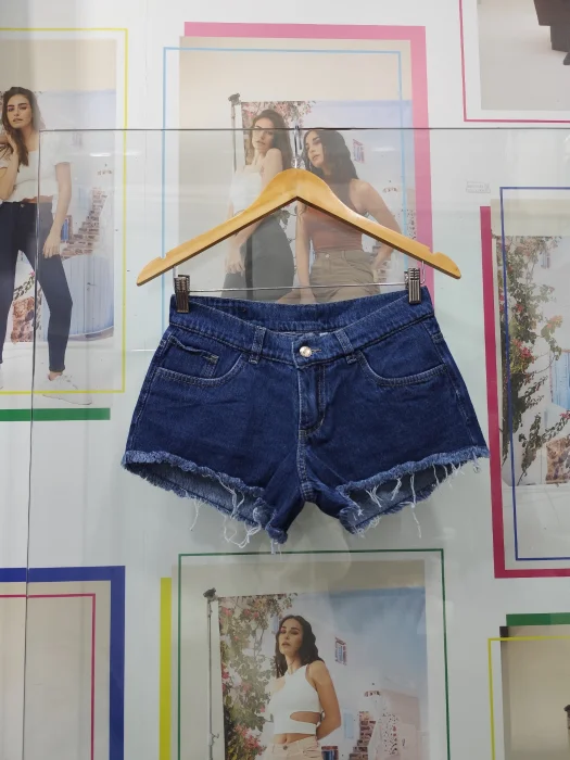 Short Azul Liso