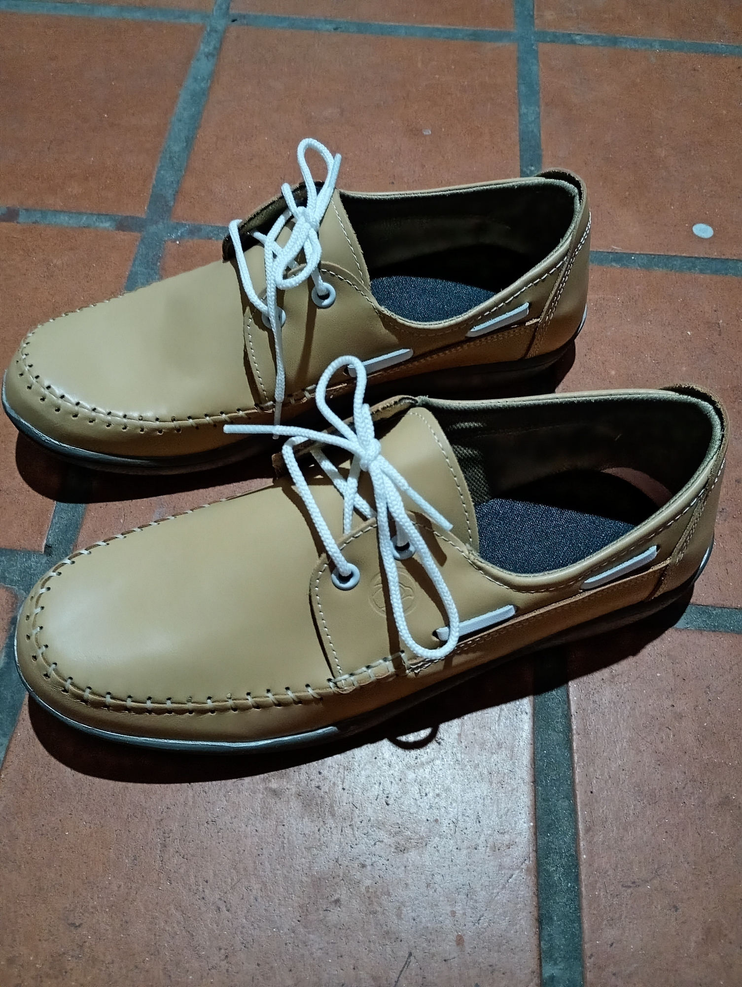 Zapatos de Hombre en Liquidación. - Imagen 3