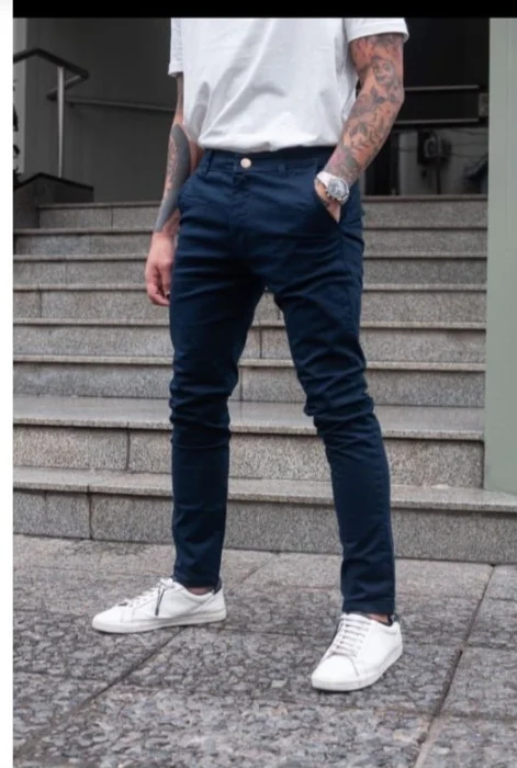 Pantalon Corte Chino Em Color Azul