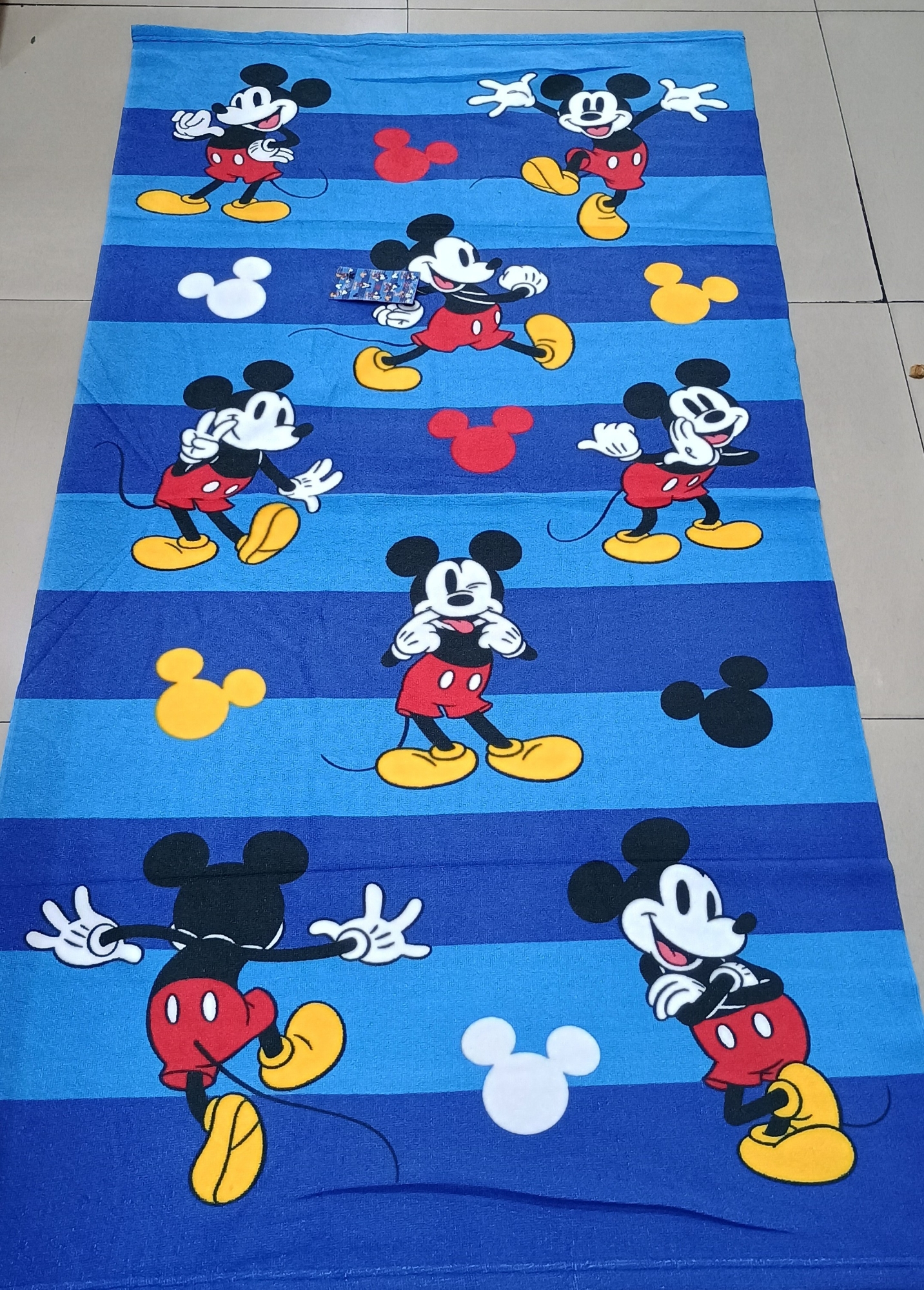 Toallon Playero Personajes Varón - Imagen 3
