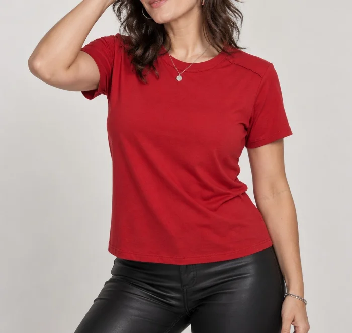 Remeras Lineas en Hombros