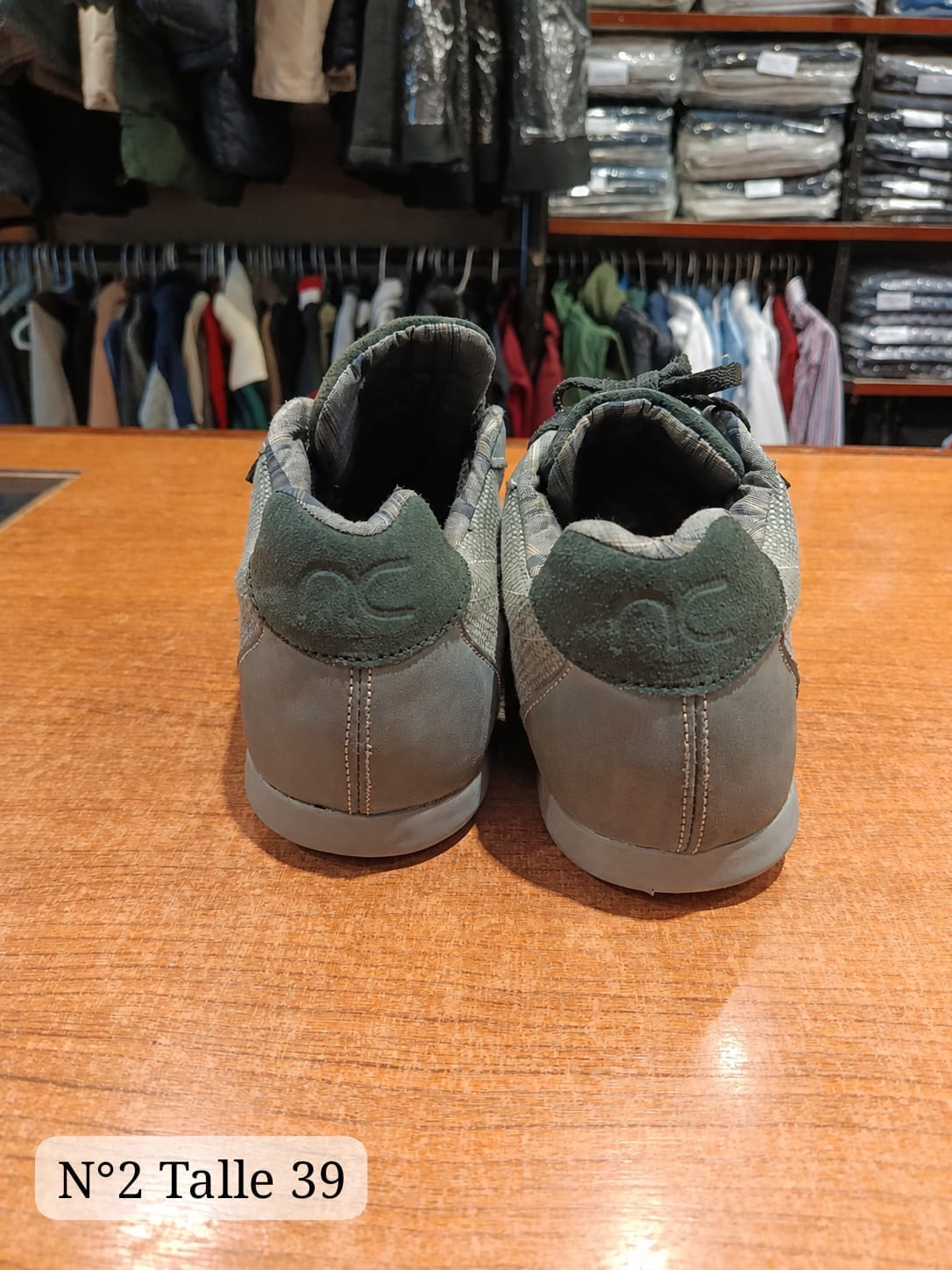 Zapatillas - Liquidación - WhatsApp%20Image%202026-09-11%20at%2011.07.45%20AM%20(2).jpeg