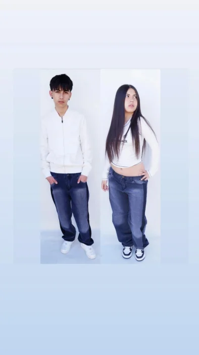 Mom Gris Líneas Teens