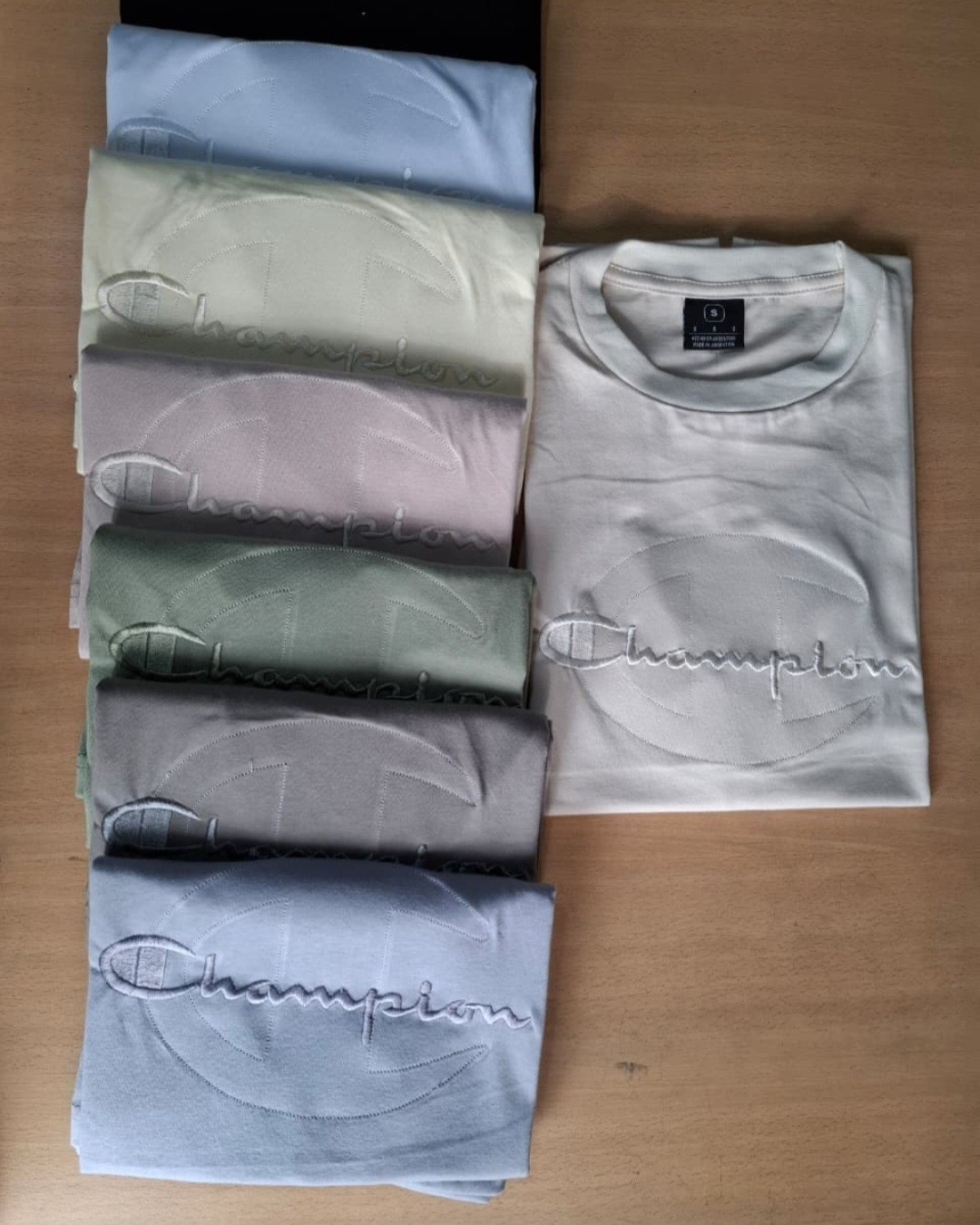 Remeras  Bordadas Adi.. Calvin. Champio. Brkd - Imagen 3