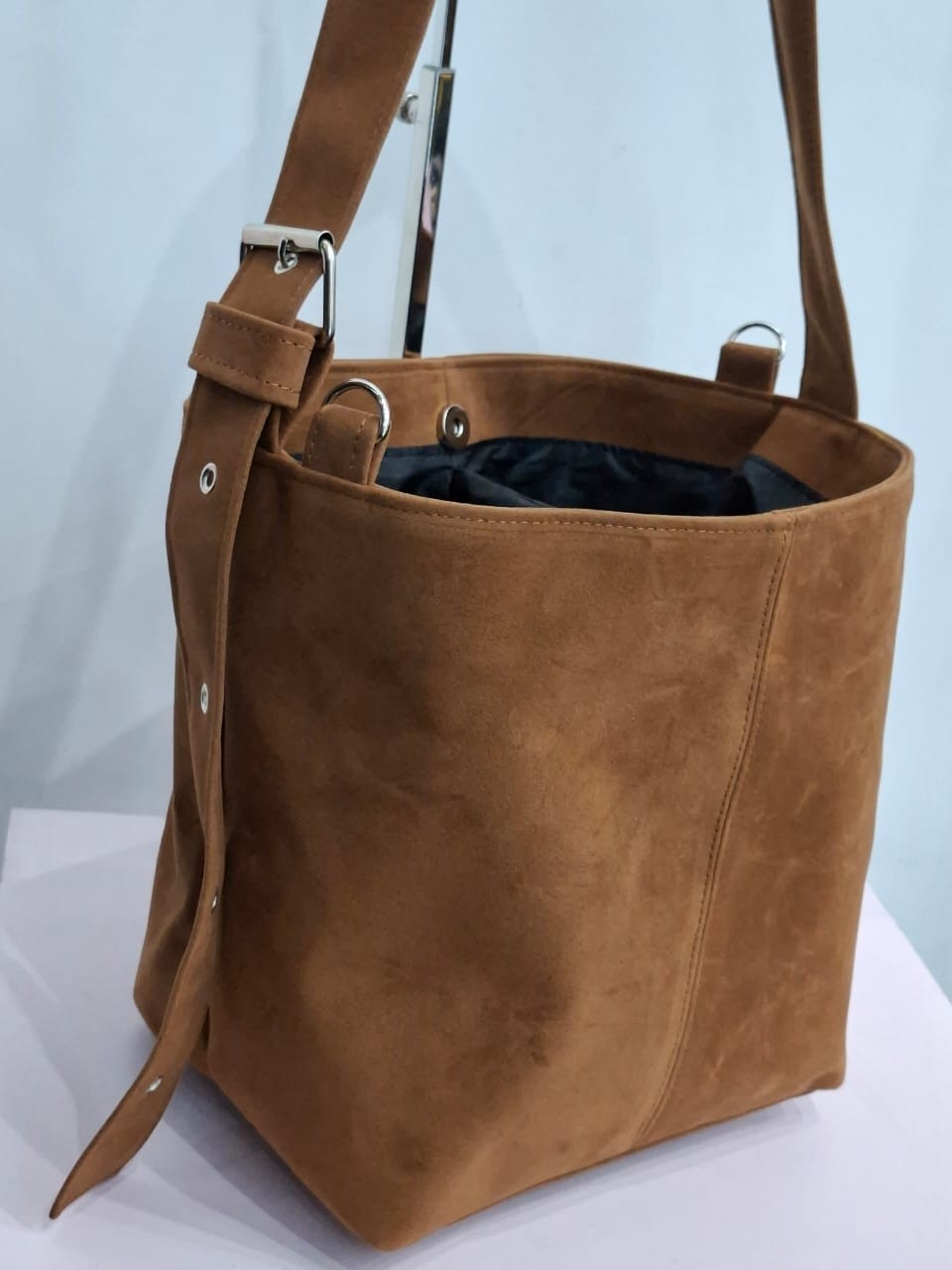 Bolso Matero Gamuza - Imagen 7
