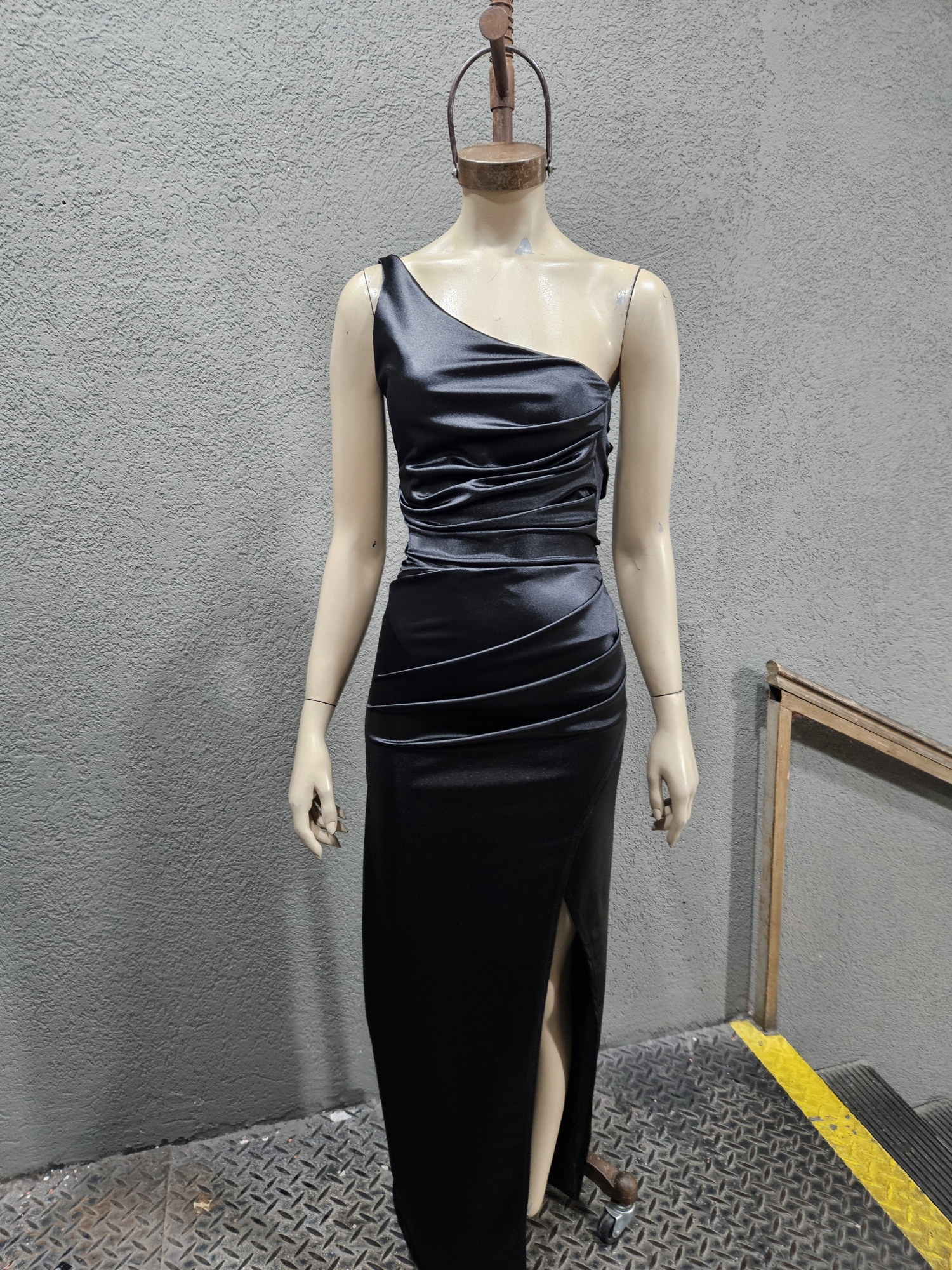 Vestido 1 Hombro - Imagen 3