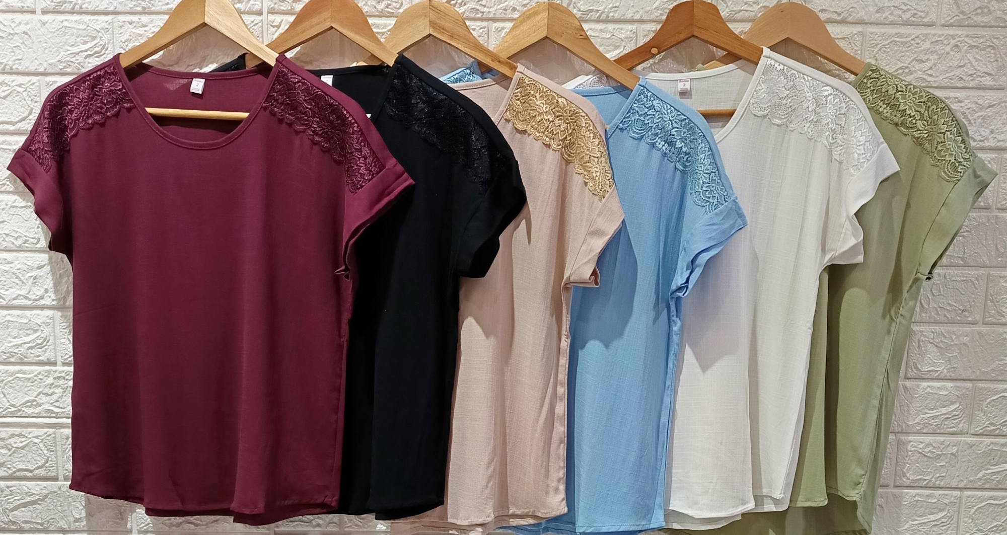 Remera Japonesa con Encaje - Imagen 6