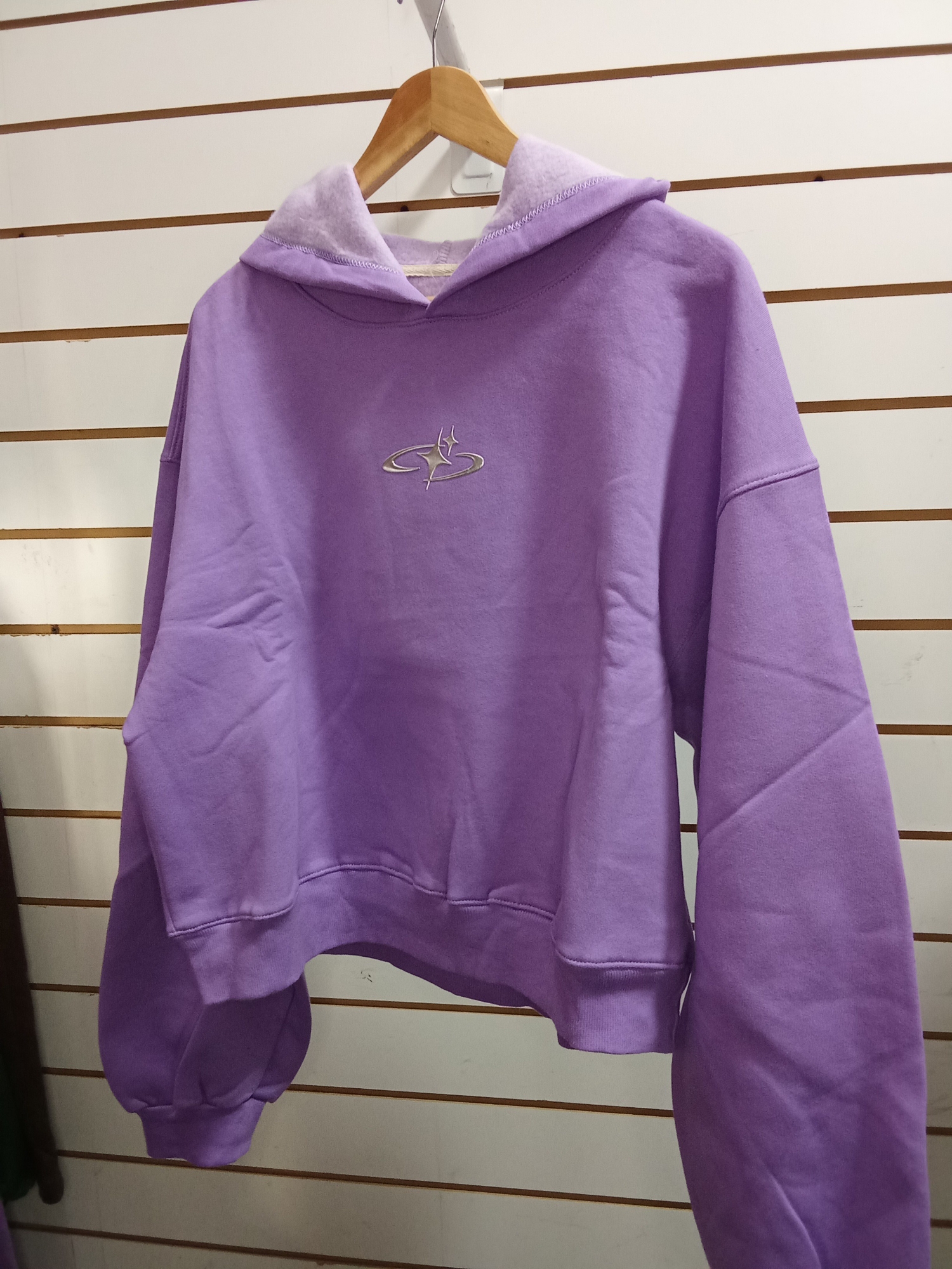 Buzo Oversize Lila Liquidacion Ultimas Unidades - Imagen 3