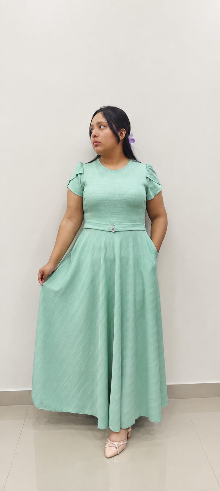 Vestido de *yacquared* (yacar) - Imagen 2