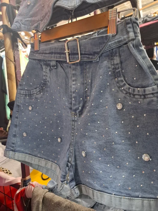 Shorts Jean de Nena con Atrás
