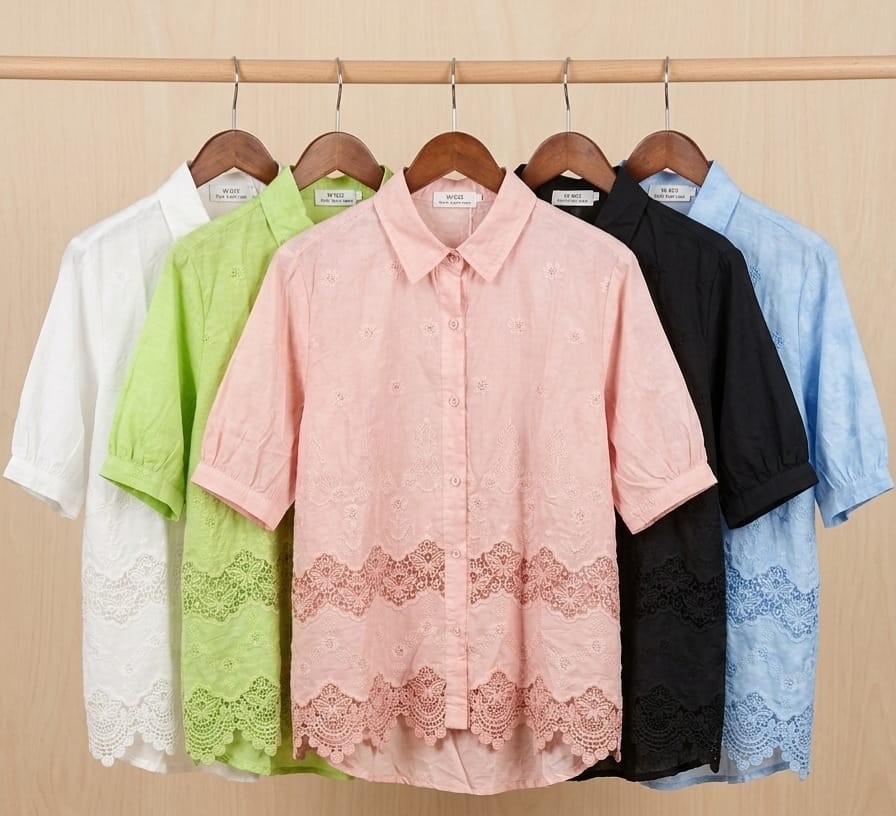Blusa con Calados - Imagen 3