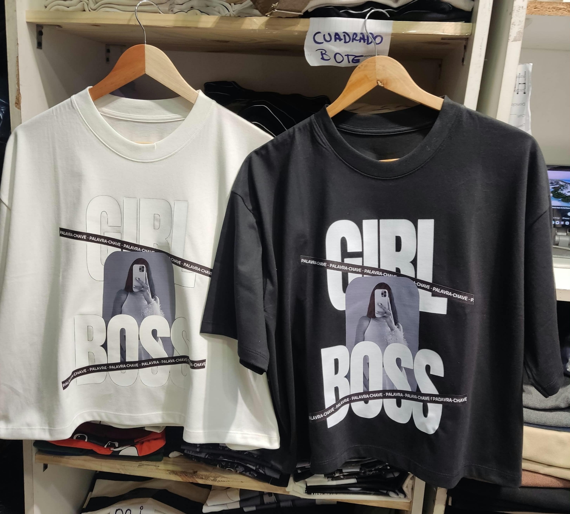Remeras Boxy Fit con Estampa - Imagen 2