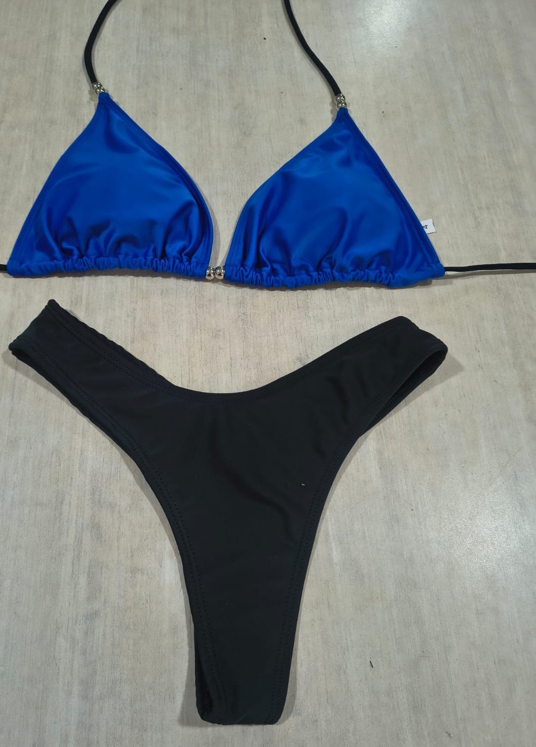 Bikini - Imagen 5