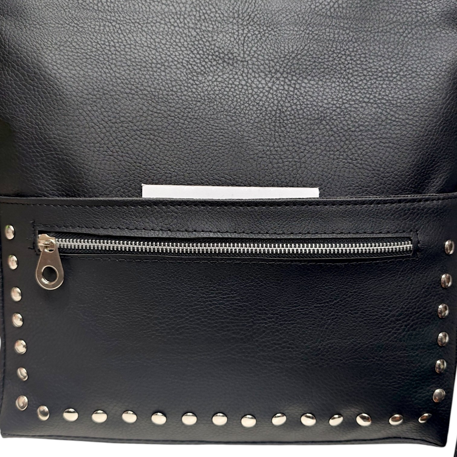 Bolso Cartera Tote Tachas C/ Tres Bolsillos y Forrada 33× 35× Prof 12 Cm Aprox - Imagen 4