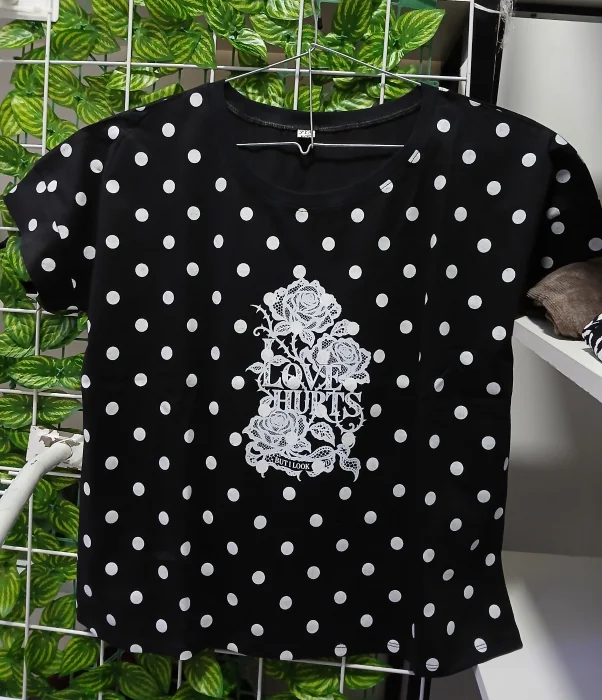 Remera Especial Lunares Algodón Peinado Dama