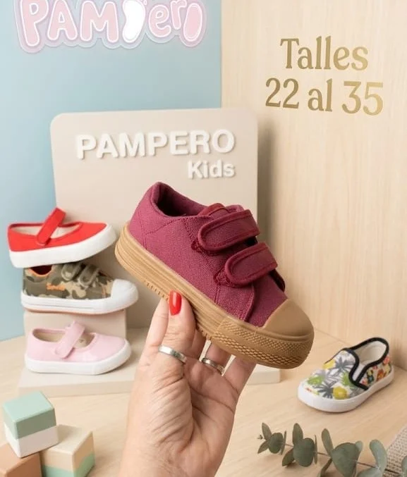 Zapatillas con Abrojos Pampero