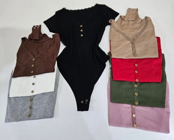 Body Puntilla con Botón