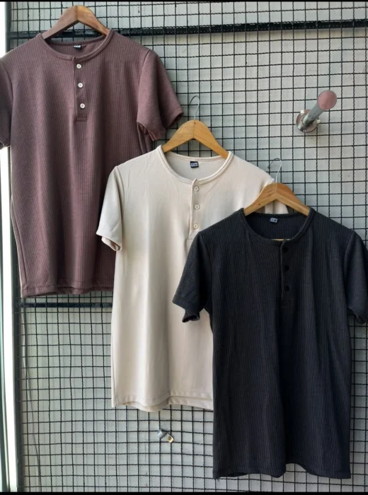 Remera Entallada Tipo Chomba con Botones Morley Diesel