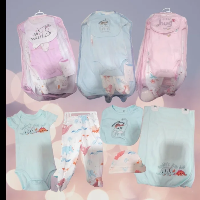 Set de 5 Piezas Importado en Percha y Funda de Tul