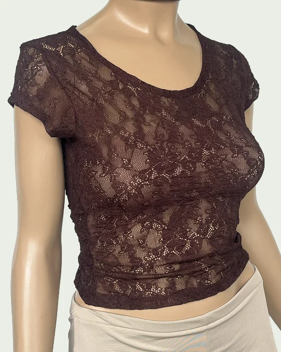 Top Encaje Flor Mangas Cortas y Escote Redondo