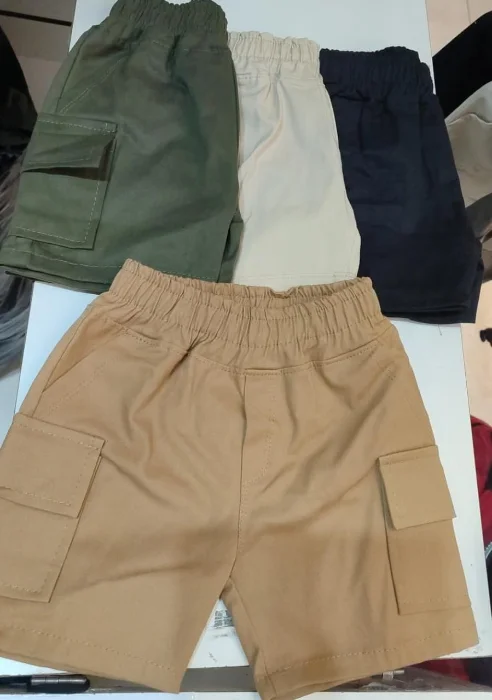 Shorts Cargo Gabardina