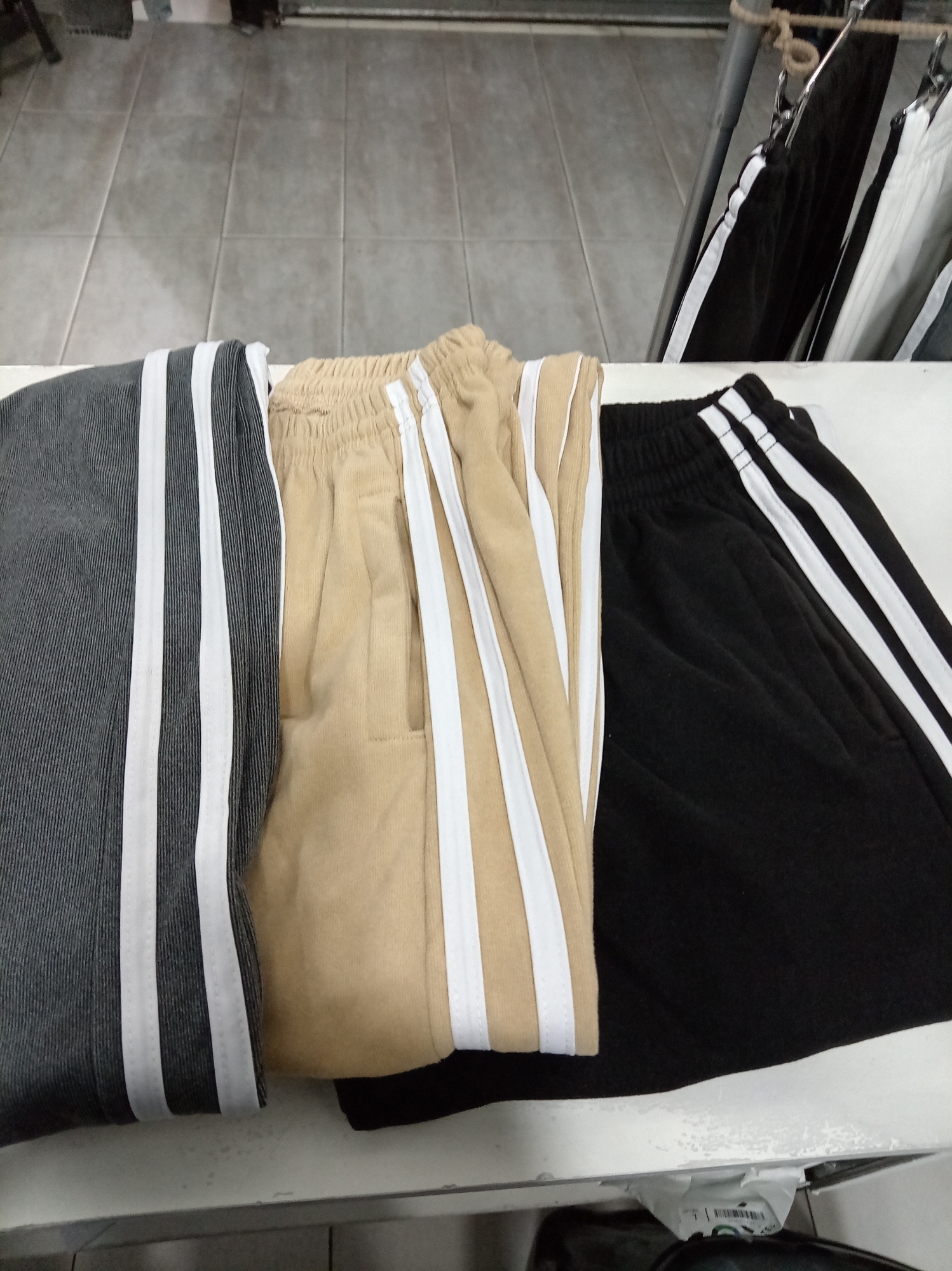 Somos Fabricantes Directos sin Intermediarios  Pantalones de Darlon Media Temporada - Imagen 3