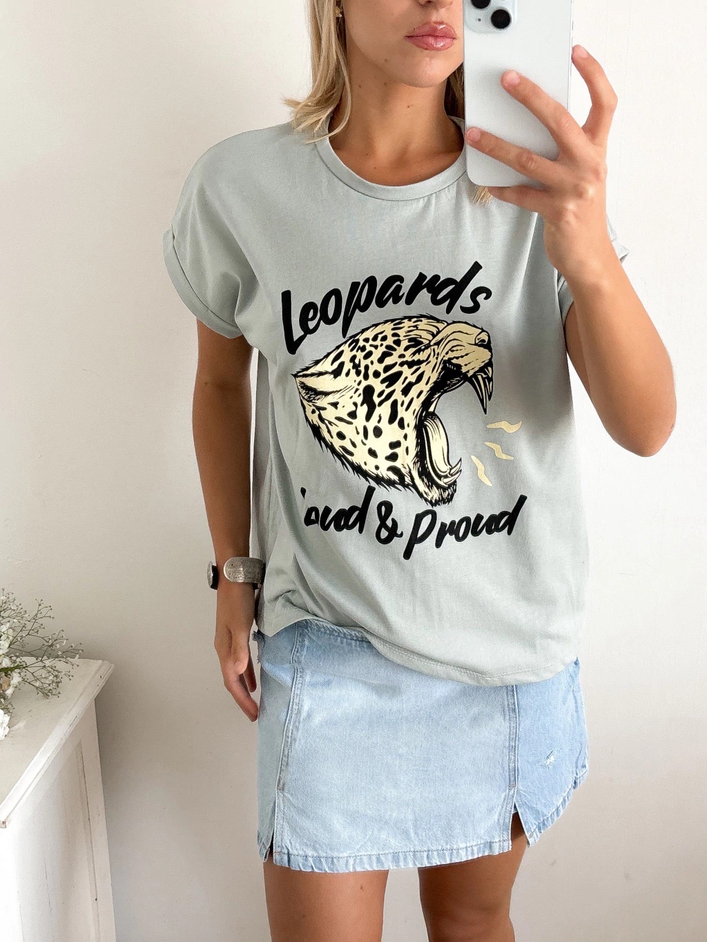 Remera Proud - 05d77cc7-13f0-4d69-82f0-6d78546ee98a.jpeg