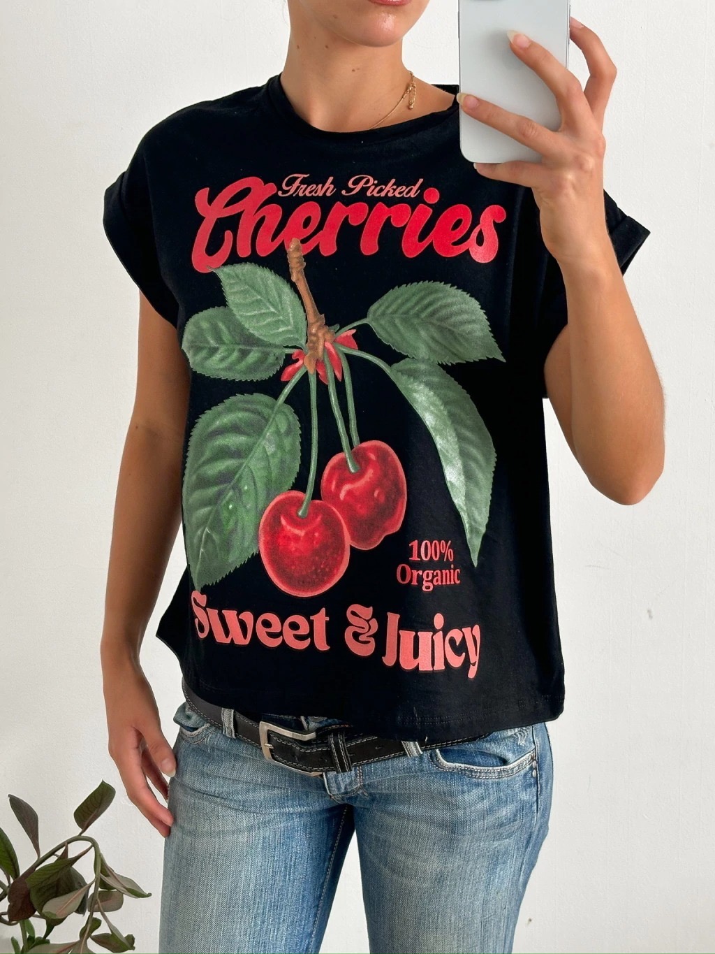 Remera Cherries Organic - 64435bce-8812-4a02-b00e-ec53415b7df8.jpeg