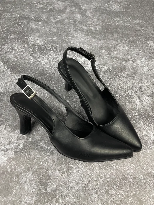 Stilettos  Pu  (100 )