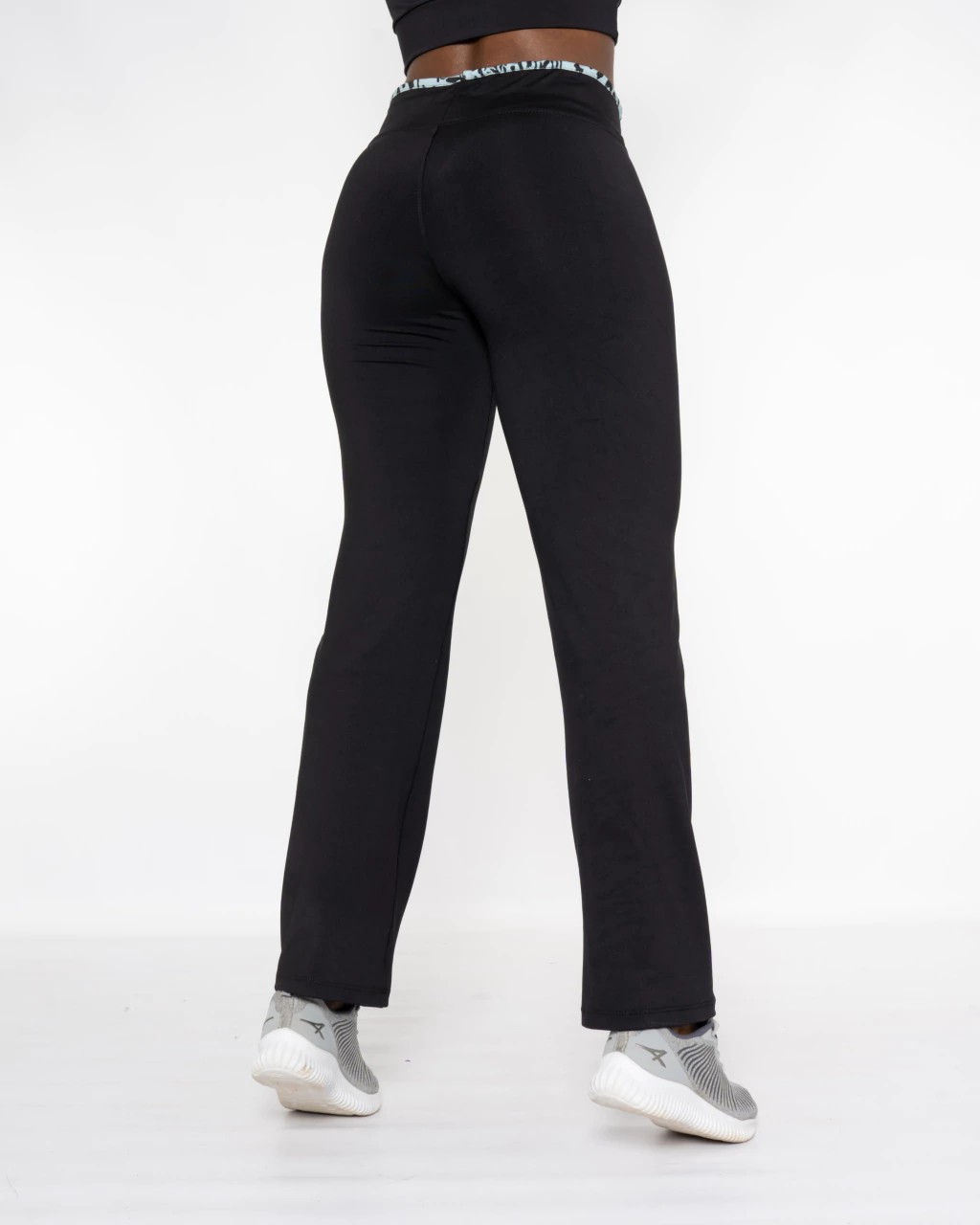 Art. 2 Pantalon Adidos - Imagen 3