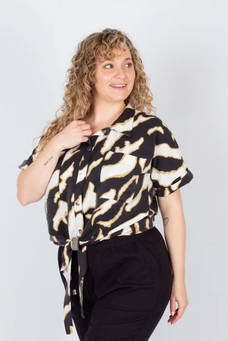 3902 Camisa Priya