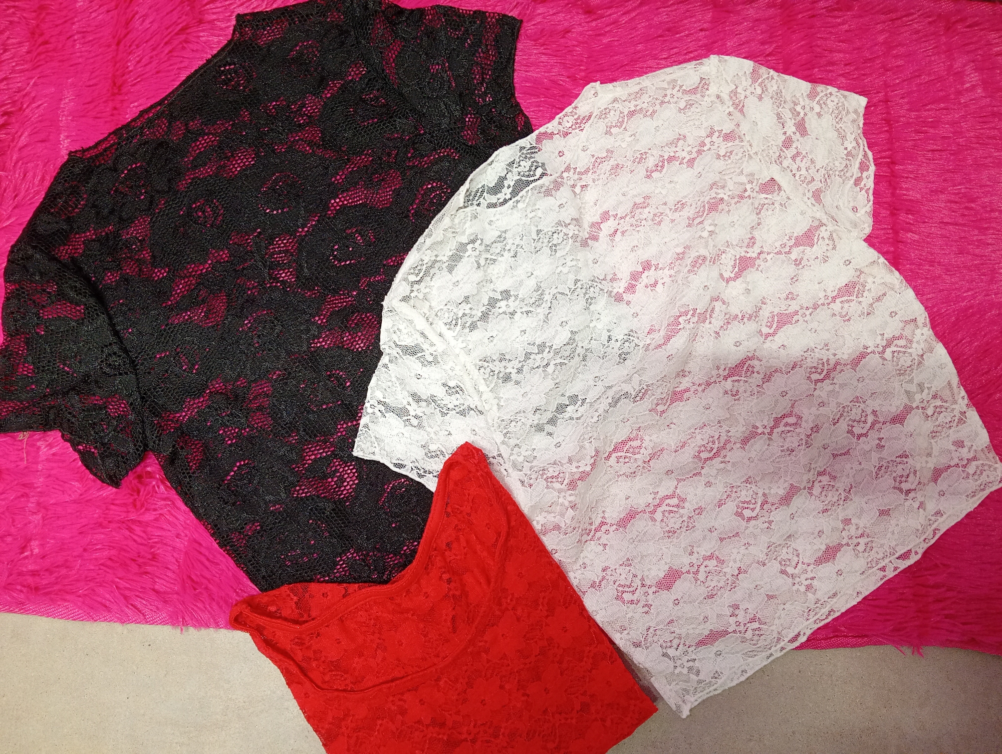 Remera Encaje - Imagen 2