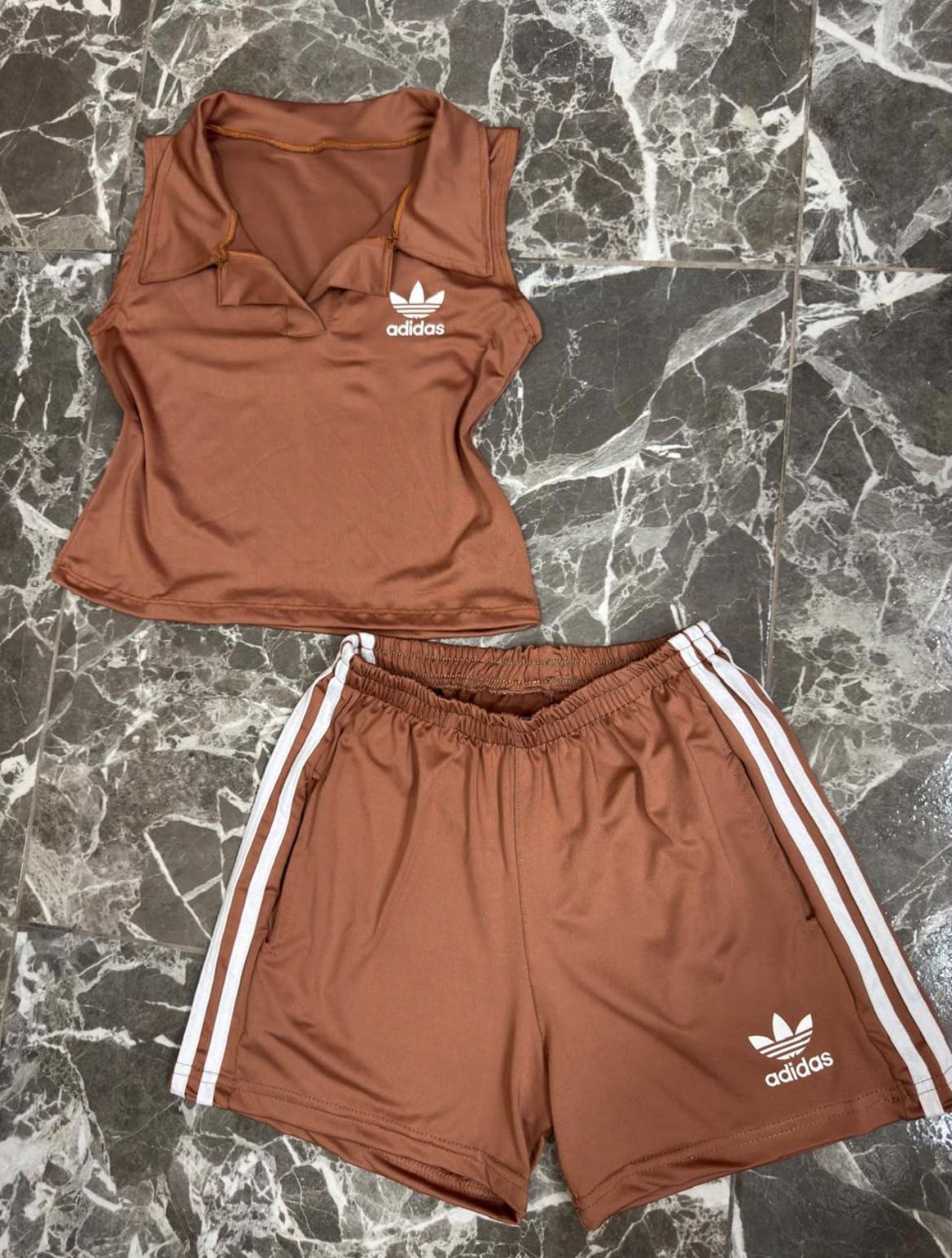 Conjunto Adi Musculosa - Imagen 4