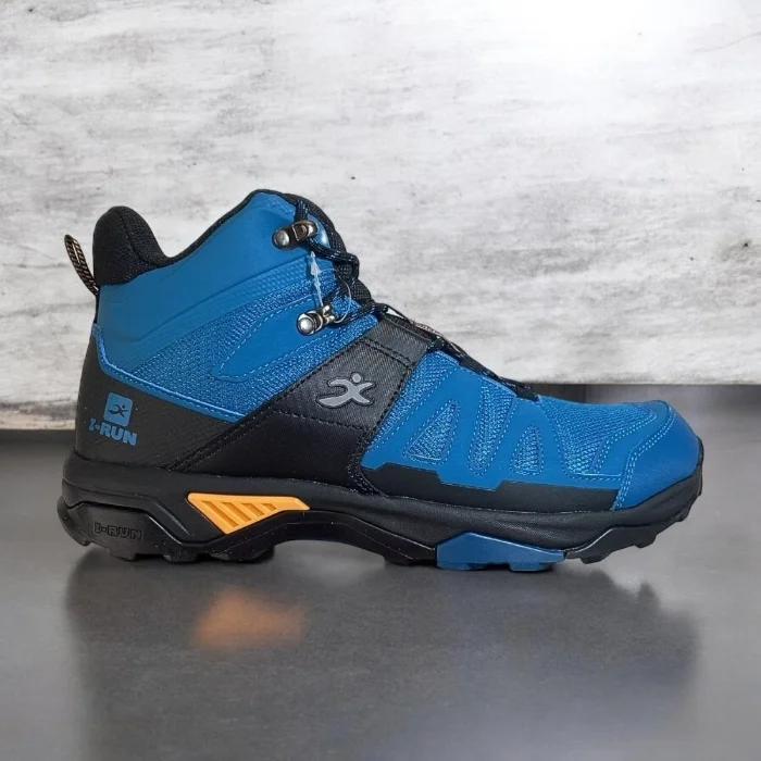 Botas
