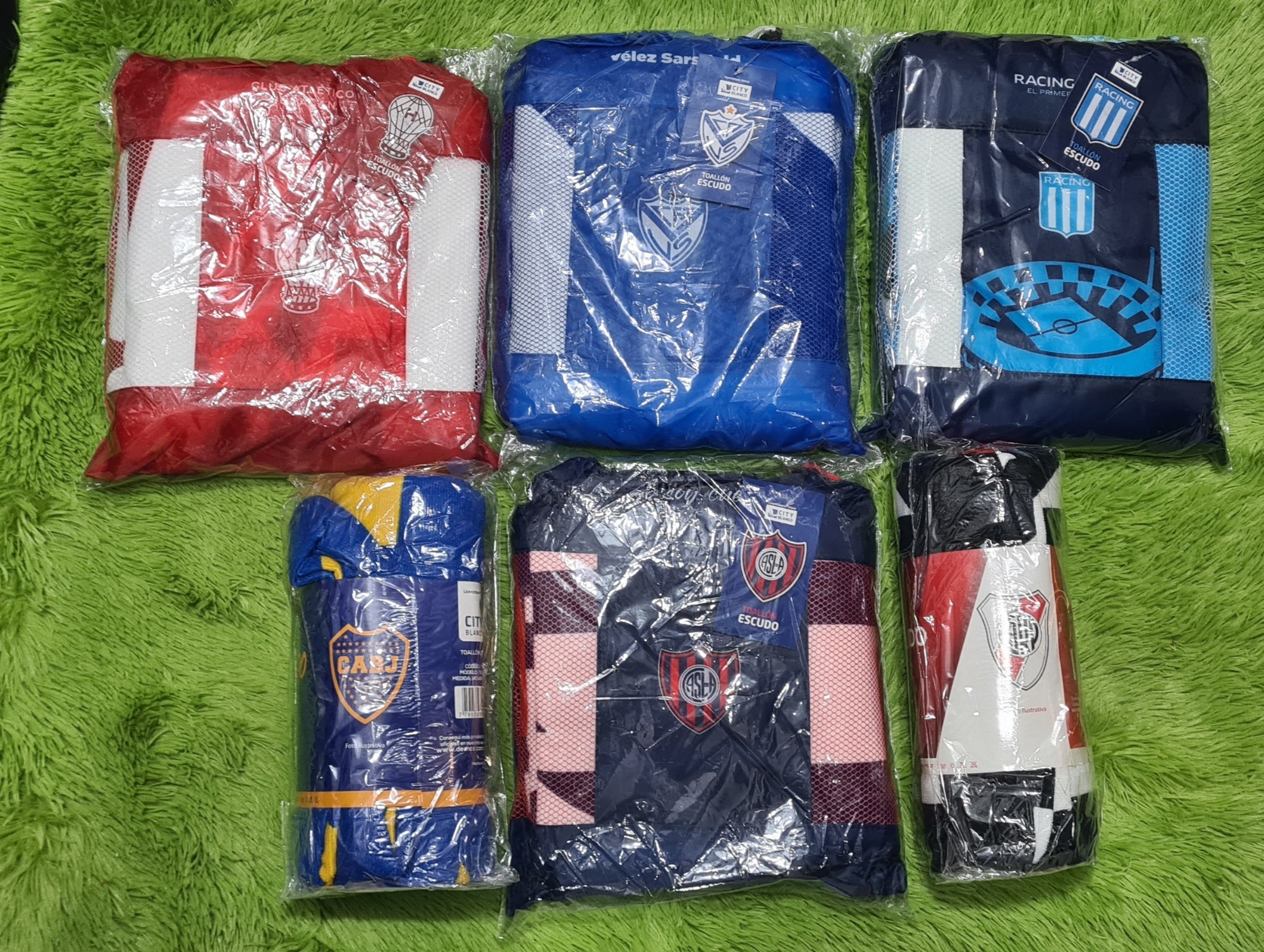 Toallones Escudos de Fútbol - Imagen 3