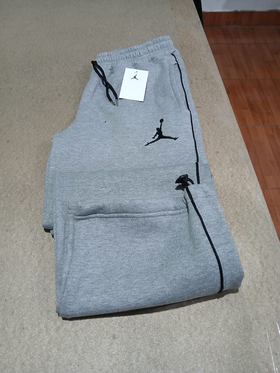 Baggy Jordan de Rústico Peinado - 6fed0e34-c120-459a-936a-b43a912bd2cf.jpeg
