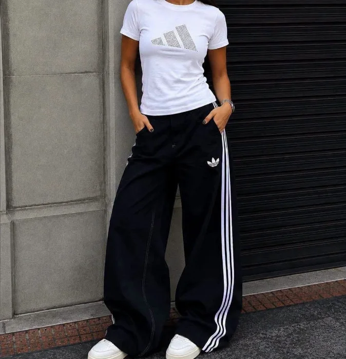 Wide Leg Black Bordado