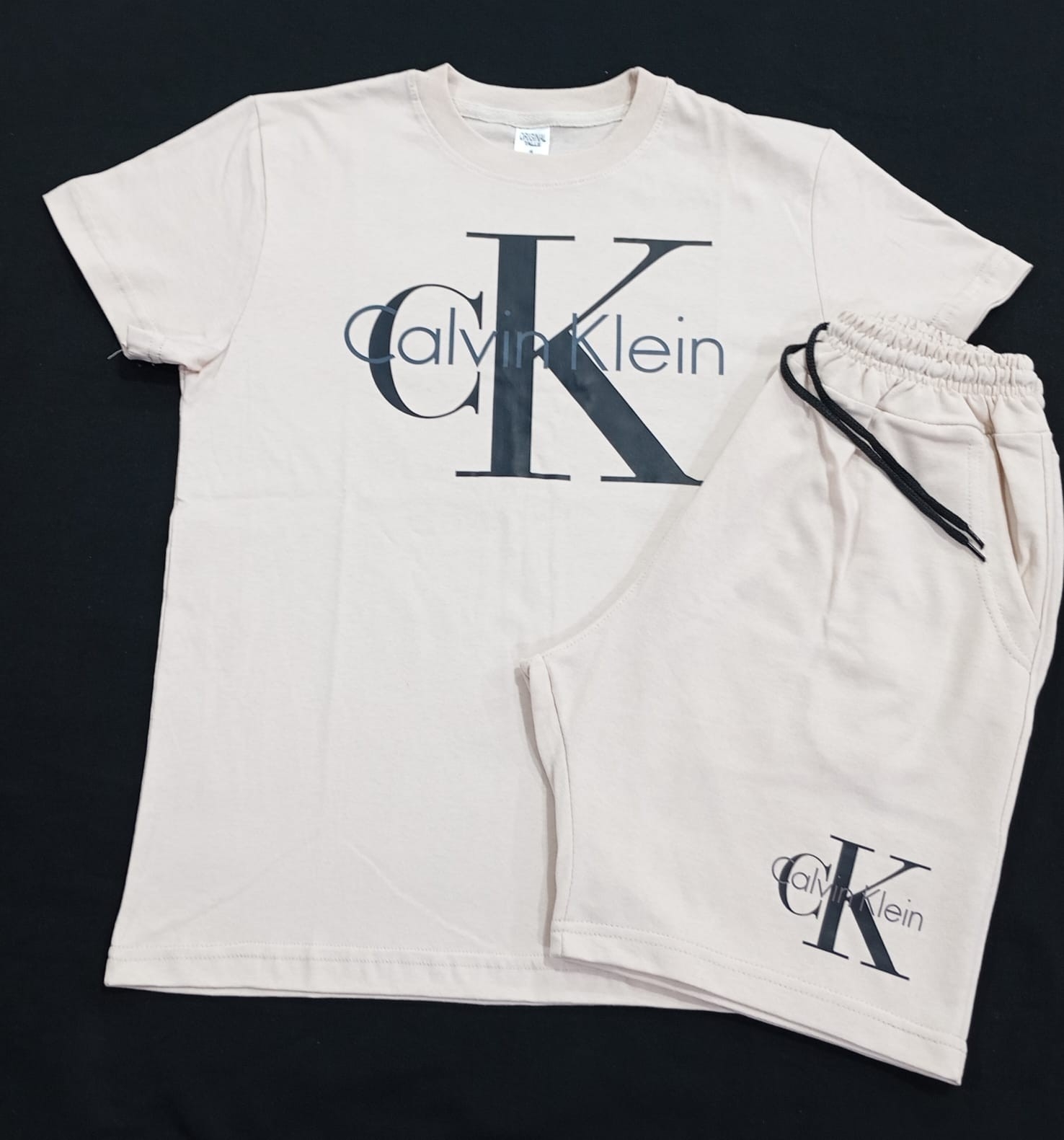 Conjunto Calvin Clein - Imagen 3