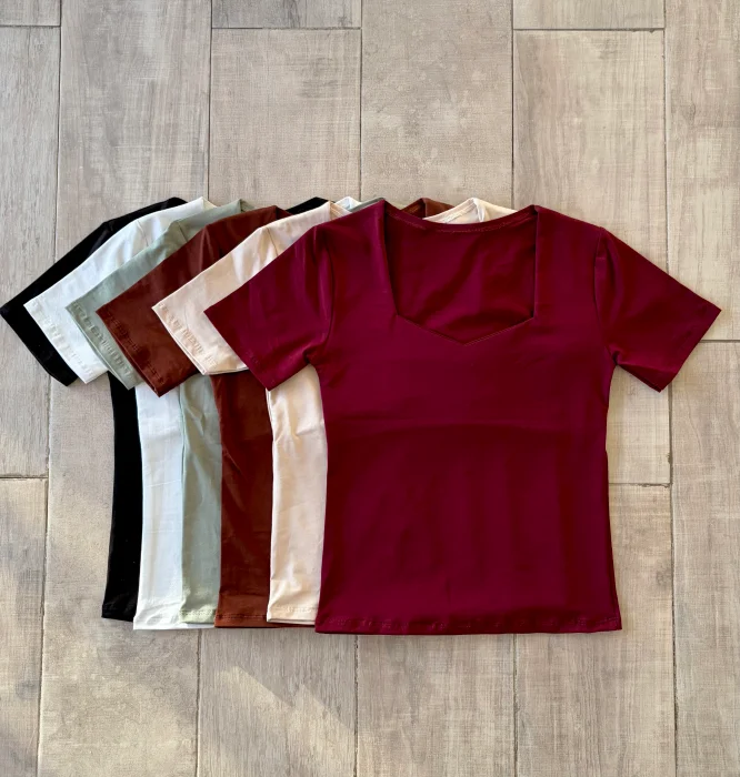 Remera Manga Corta Cuello Espejo