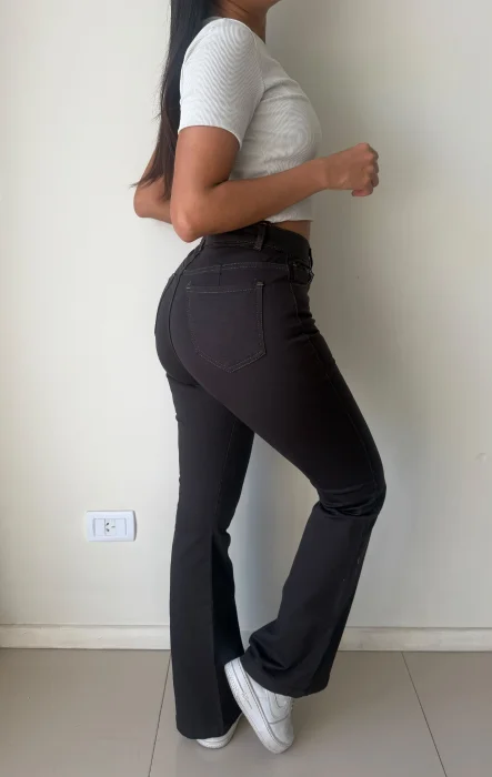 Jean Oxford Chocolate