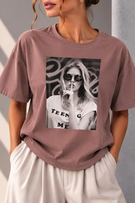 Remera Estampada Paredes