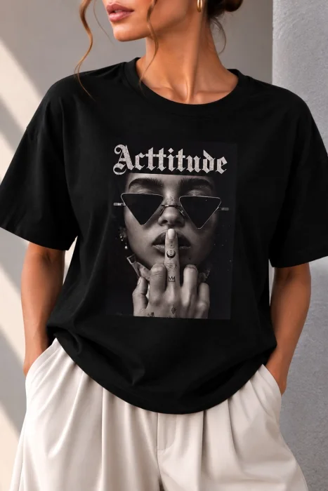 Remera Estampada Paredes