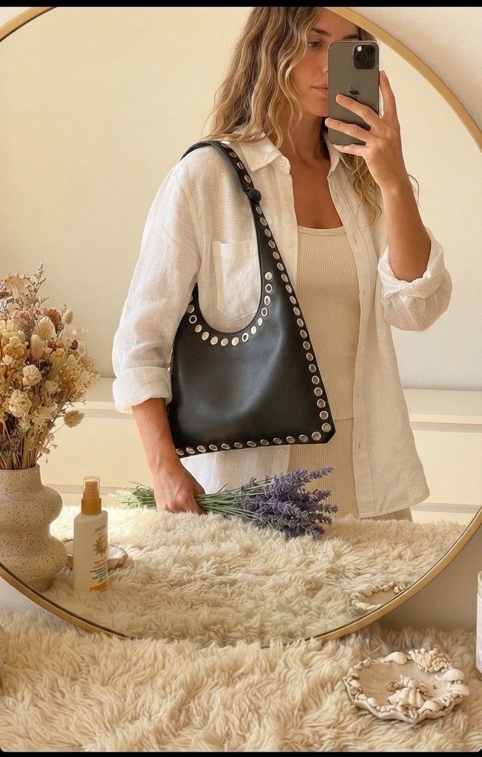 Cartera de Eco Cuero con Tachas - Imagen 2