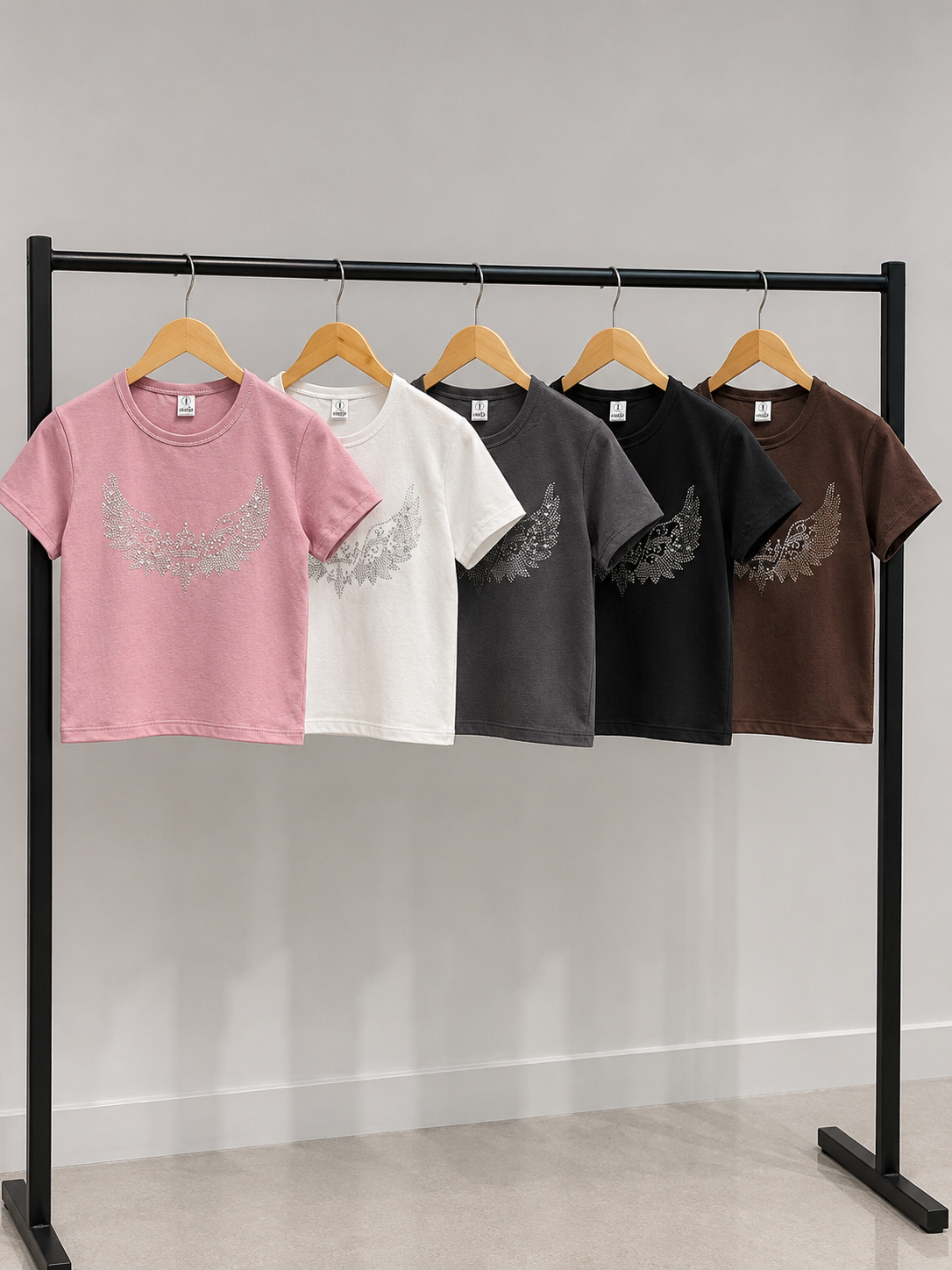 Remera Baby Tee - 1D934F7C-5DAC-4B93-B364-4442EE59FB74.png