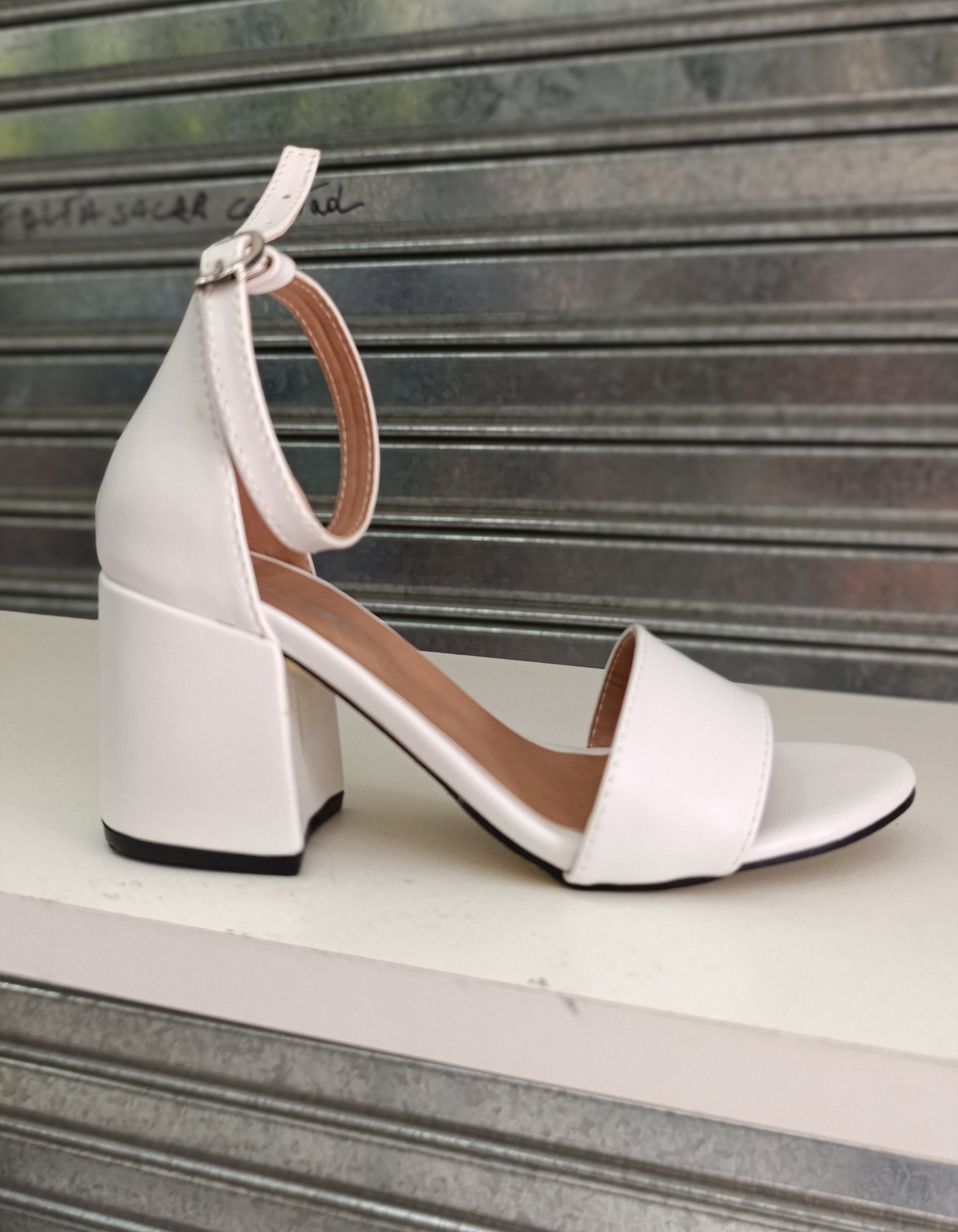 Sandalias Taco bajo 6cm - Imagen 2